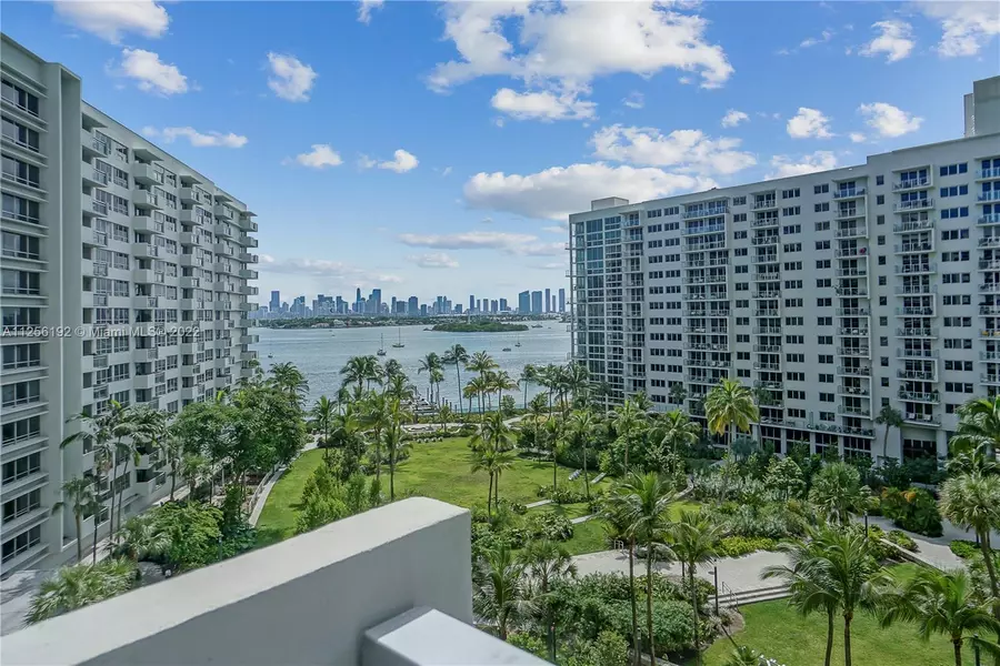 1500 Bay Rd #864S, Miami Beach, FL 33139