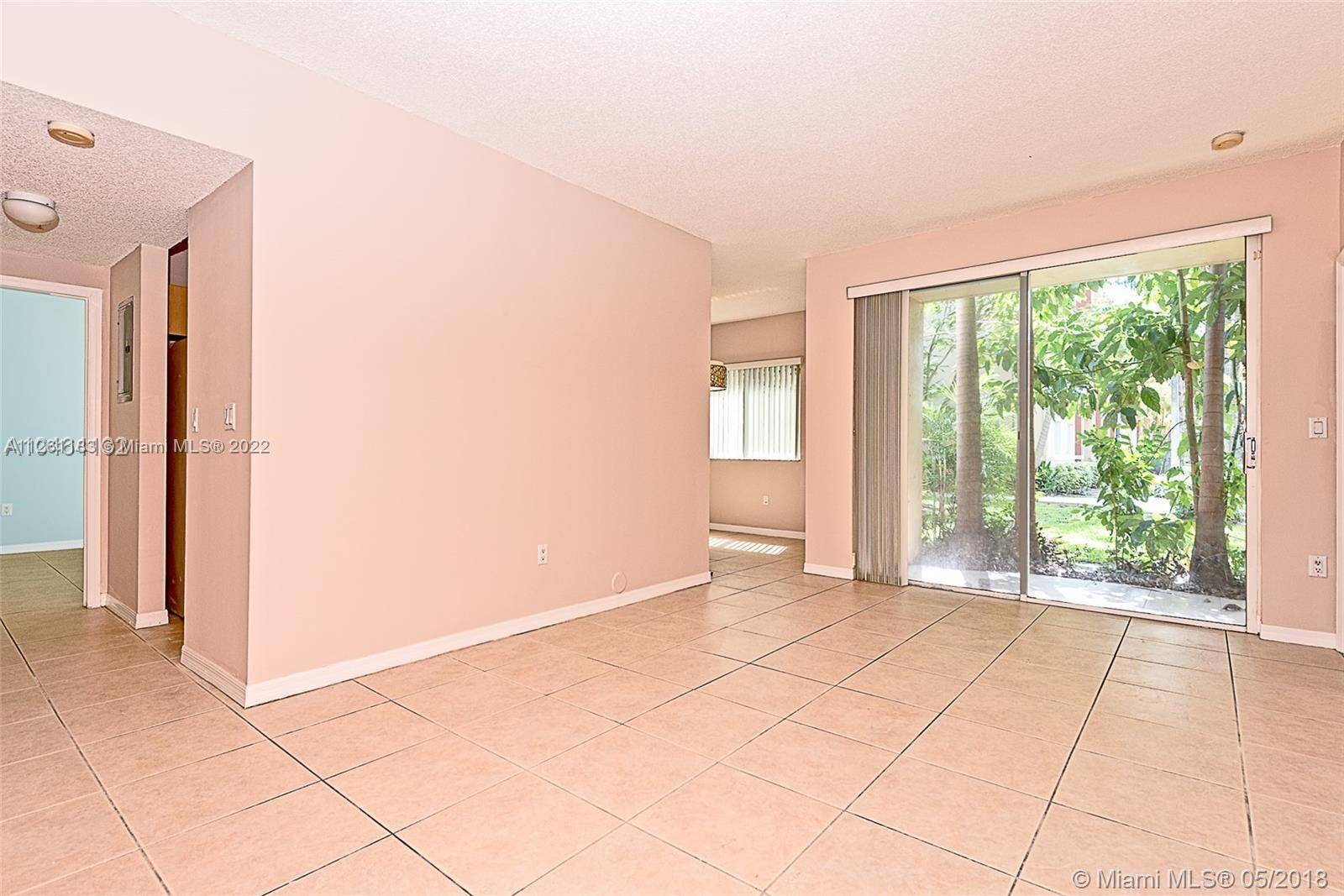 Davie, FL 33317,7085 Nova Dr #130