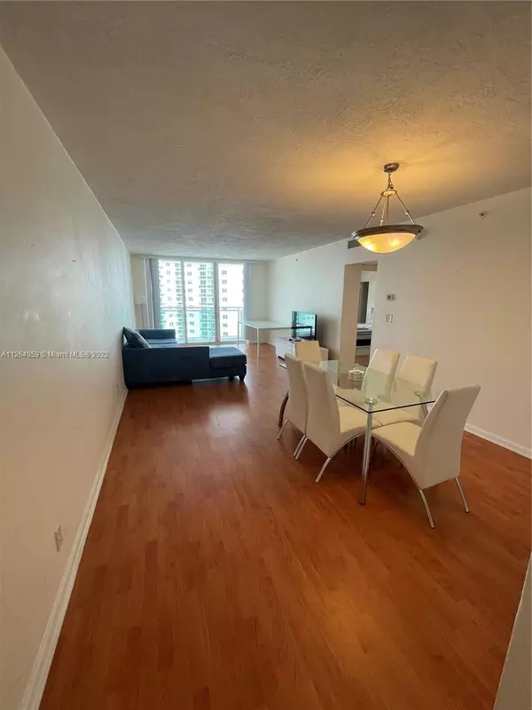 Hollywood, FL 33019,3000 S Ocean Dr #1118