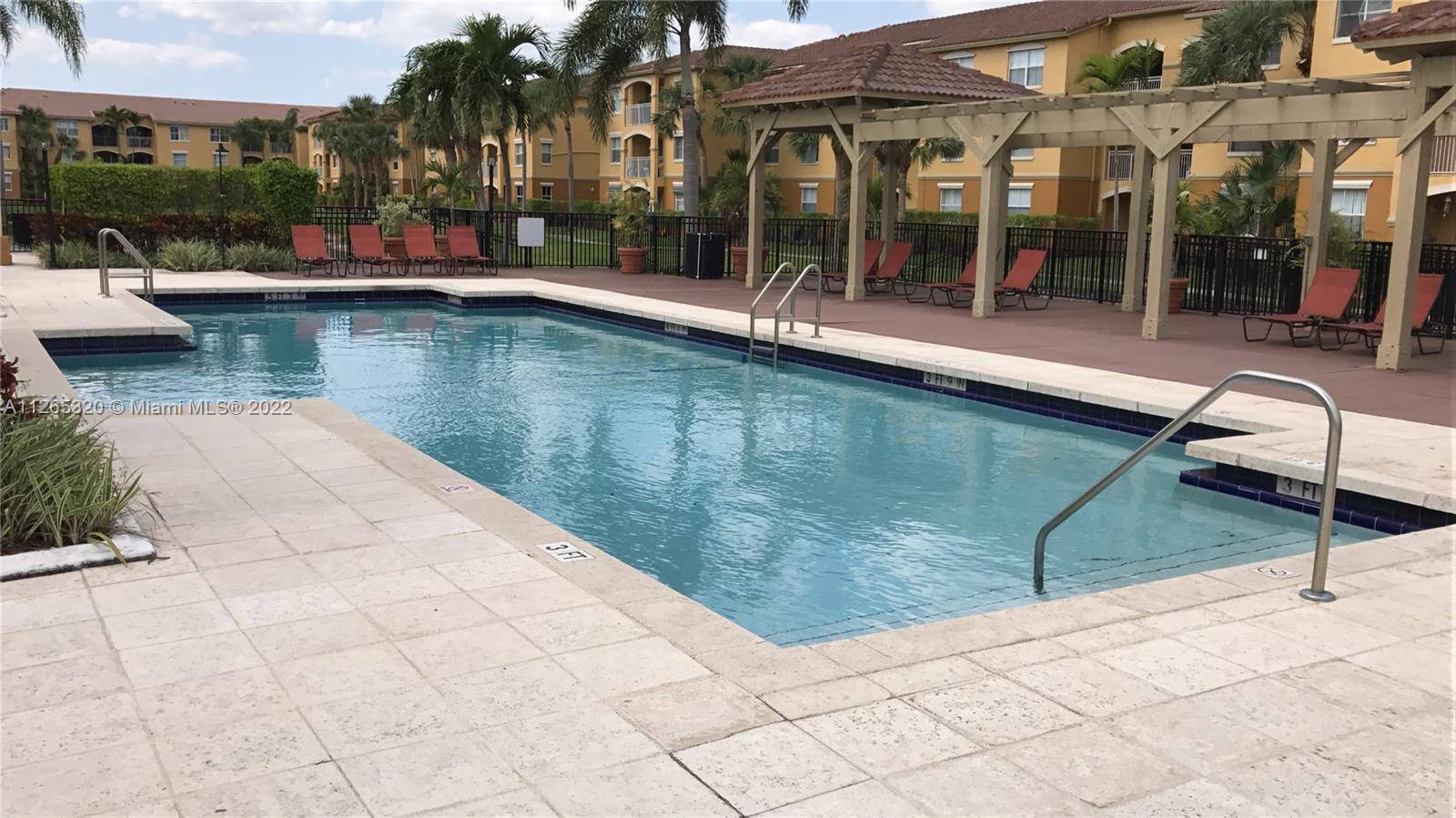 Pembroke Pines, FL 33024,9650 NW 2nd St #4-205