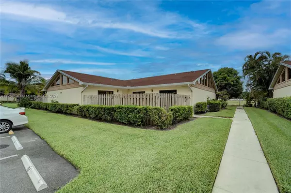 4365 Woodstock Dr #A, West Palm Beach, FL 33409