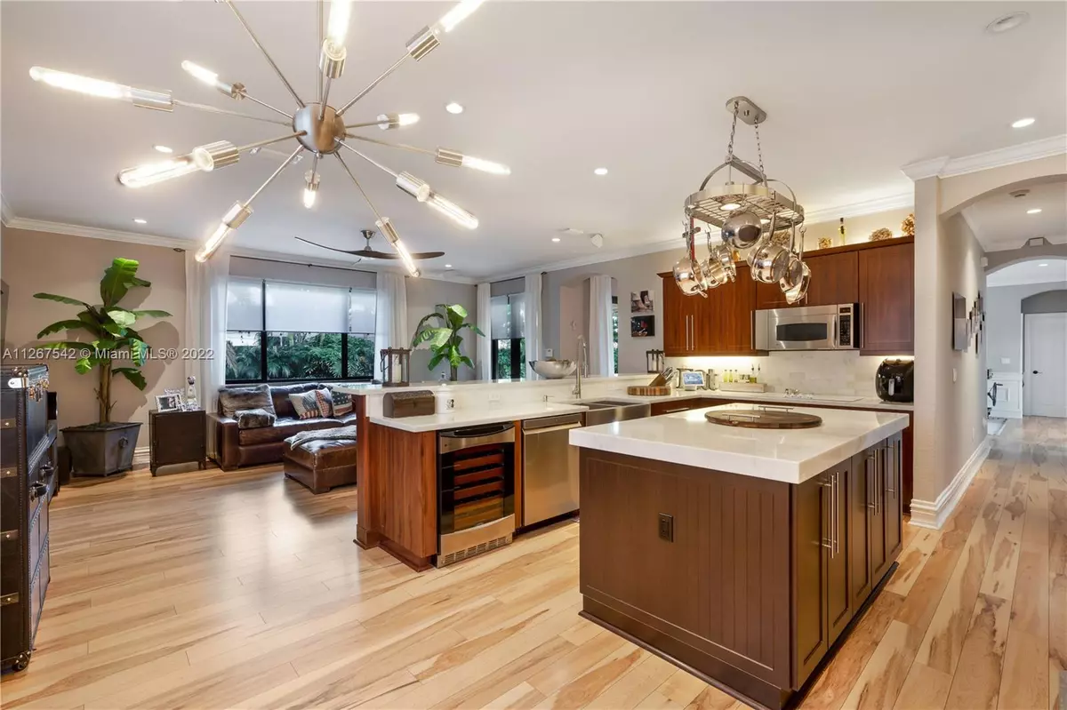 Miami, FL 33185,4535 SW 161st Ave