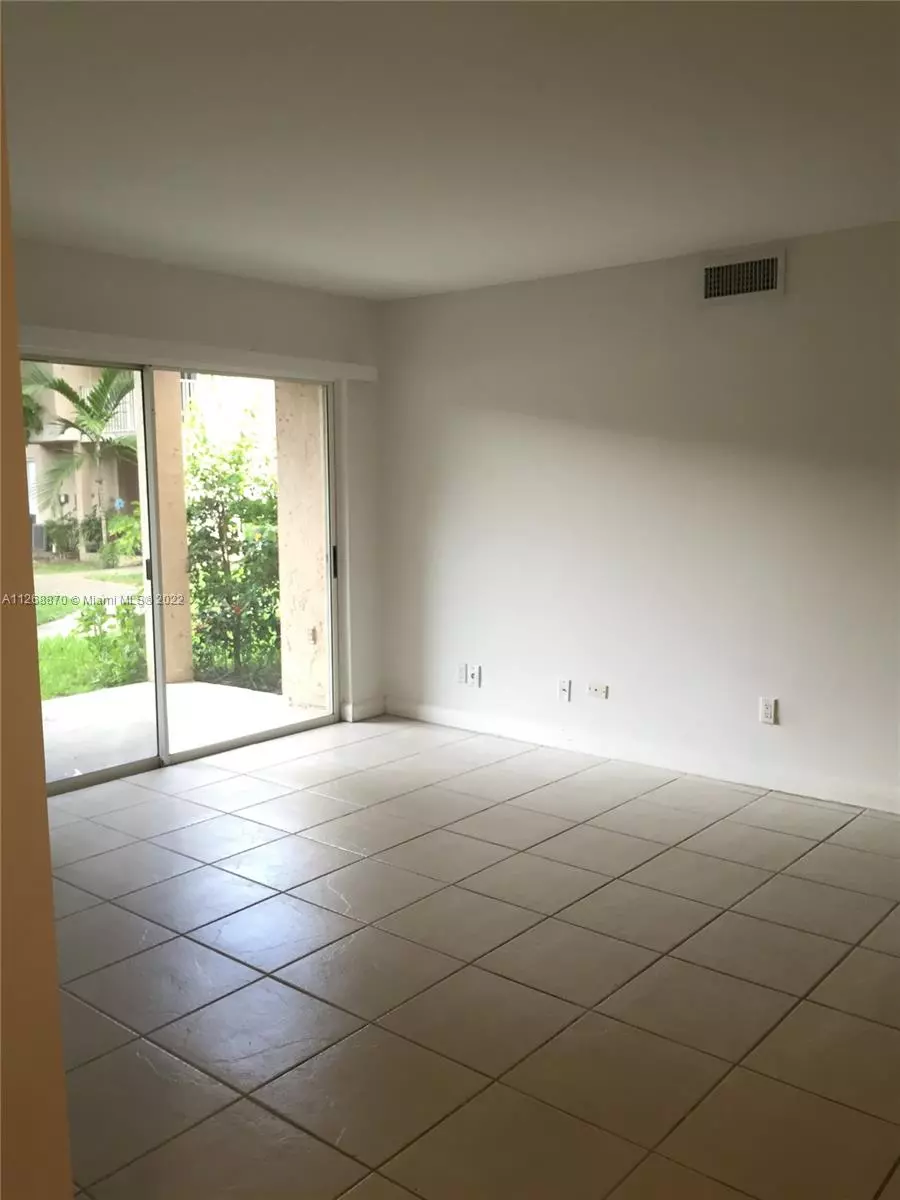 Miami, FL 33196,10410 SW 157th Ct #103