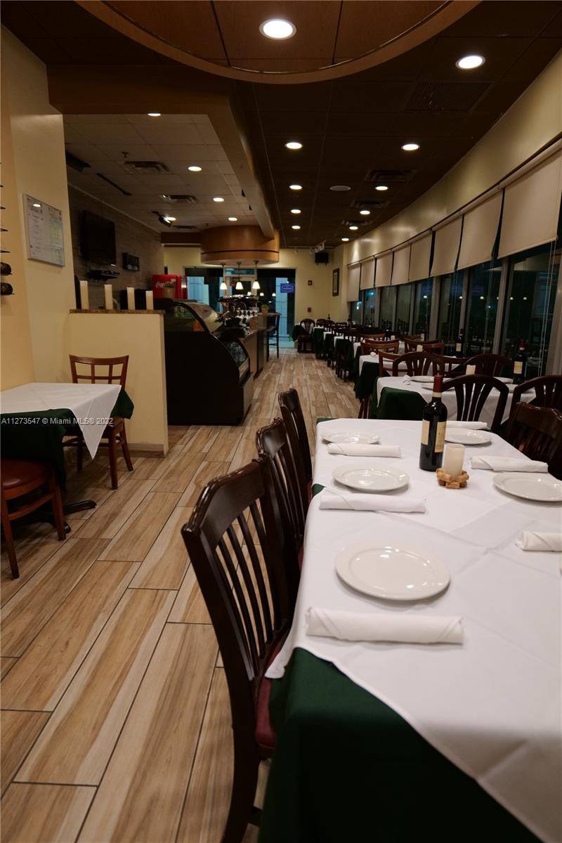 Kendall, FL 33185,Restaurant in Kendall