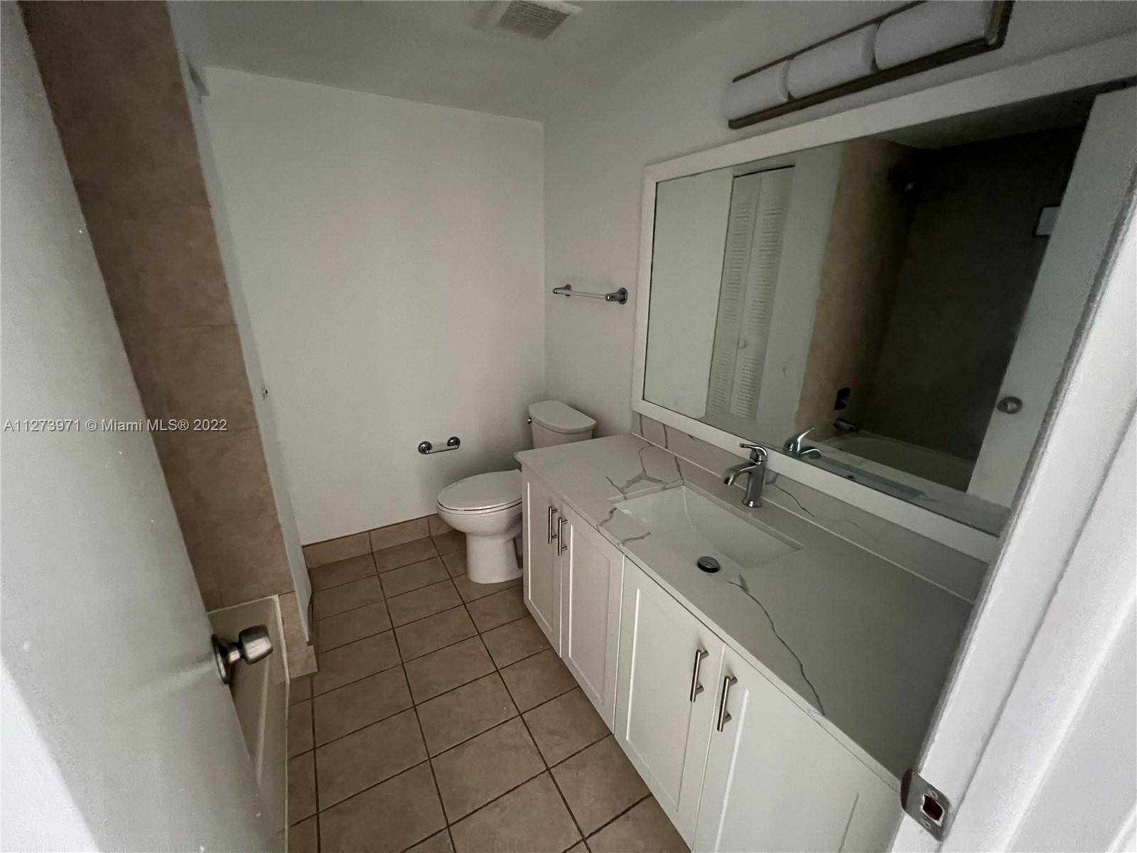Miami, FL 33176,10425 SW 112th Ave #127