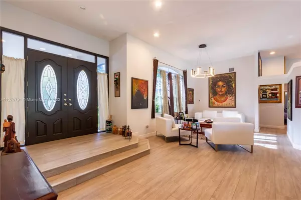 Miami, FL 33176,14601 SW 99th Ave