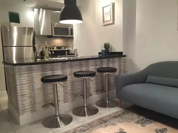 Miami Beach, FL 33139