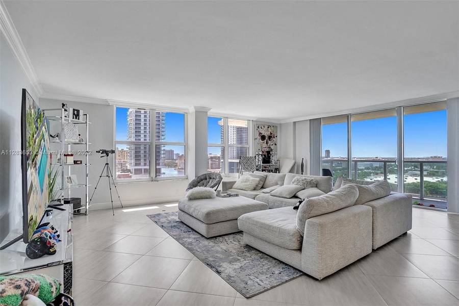 3800 S Ocean Dr #1406, Hollywood, FL 33019