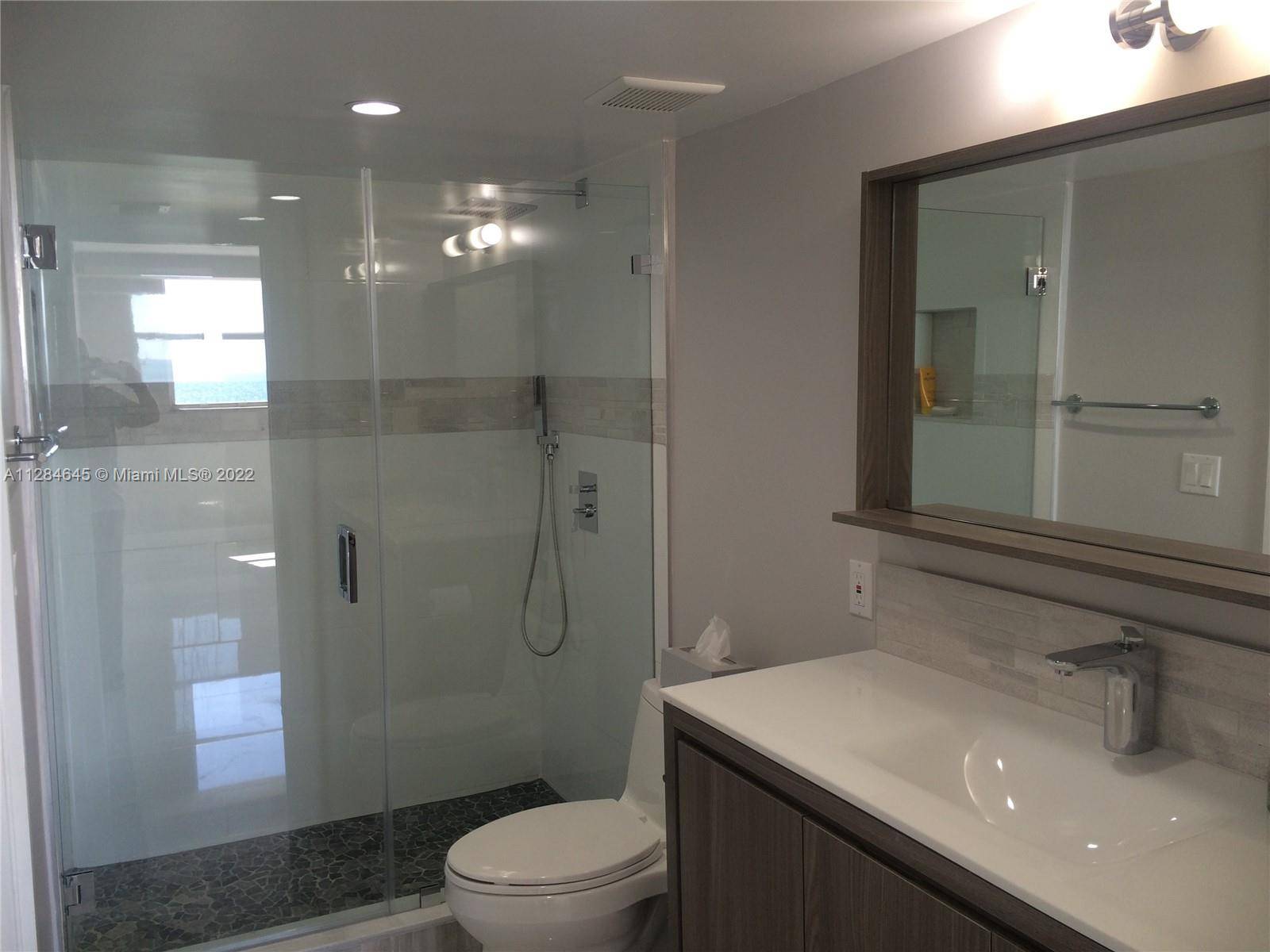 Miami Beach, FL 33139,345 Ocean Dr #626