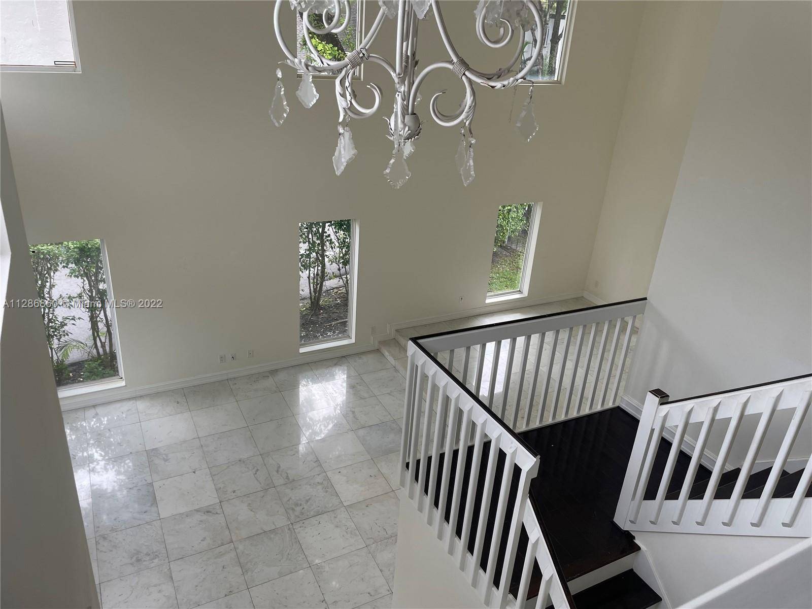 Miami, FL 33179,1906 N Oak Haven Cir