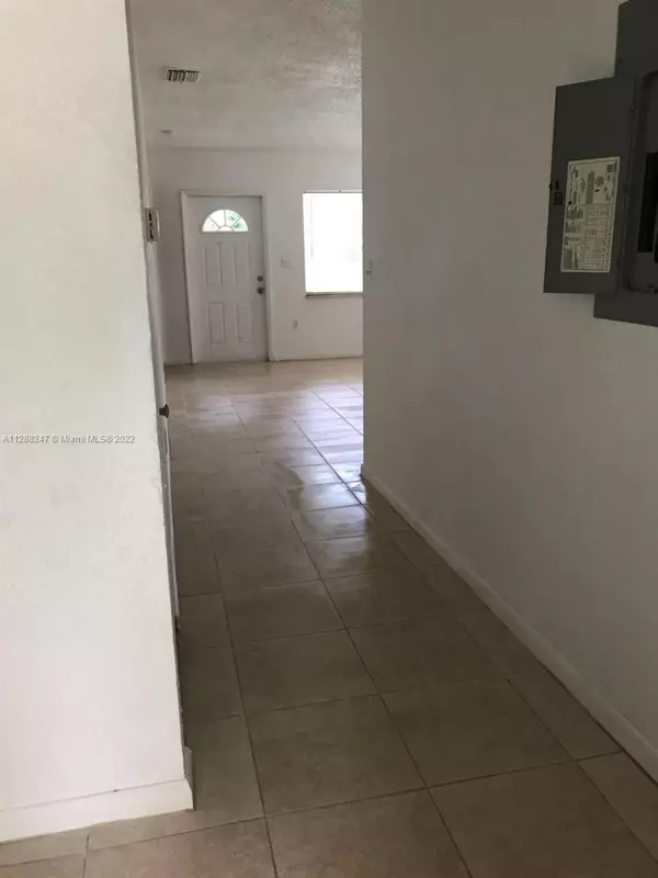 Fort Lauderdale, FL 33311,700 NW 19th Ter