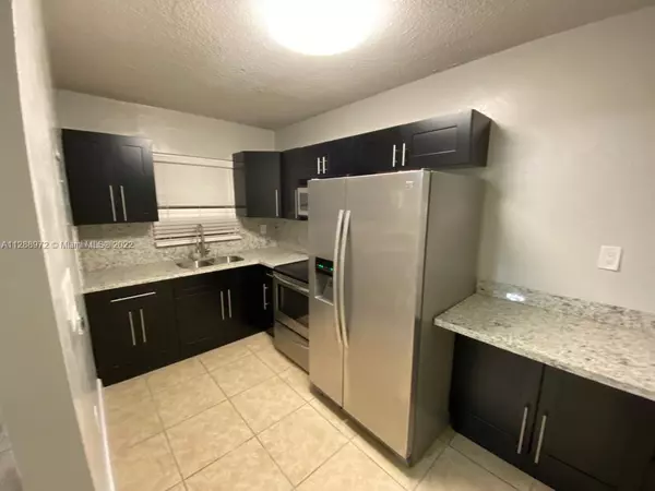 Hialeah, FL 33013,380 E 35th St #2109