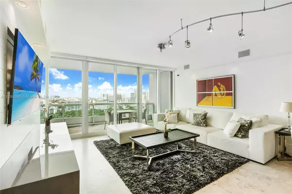 Miami, FL 33129,1643 Brickell Ave #2006