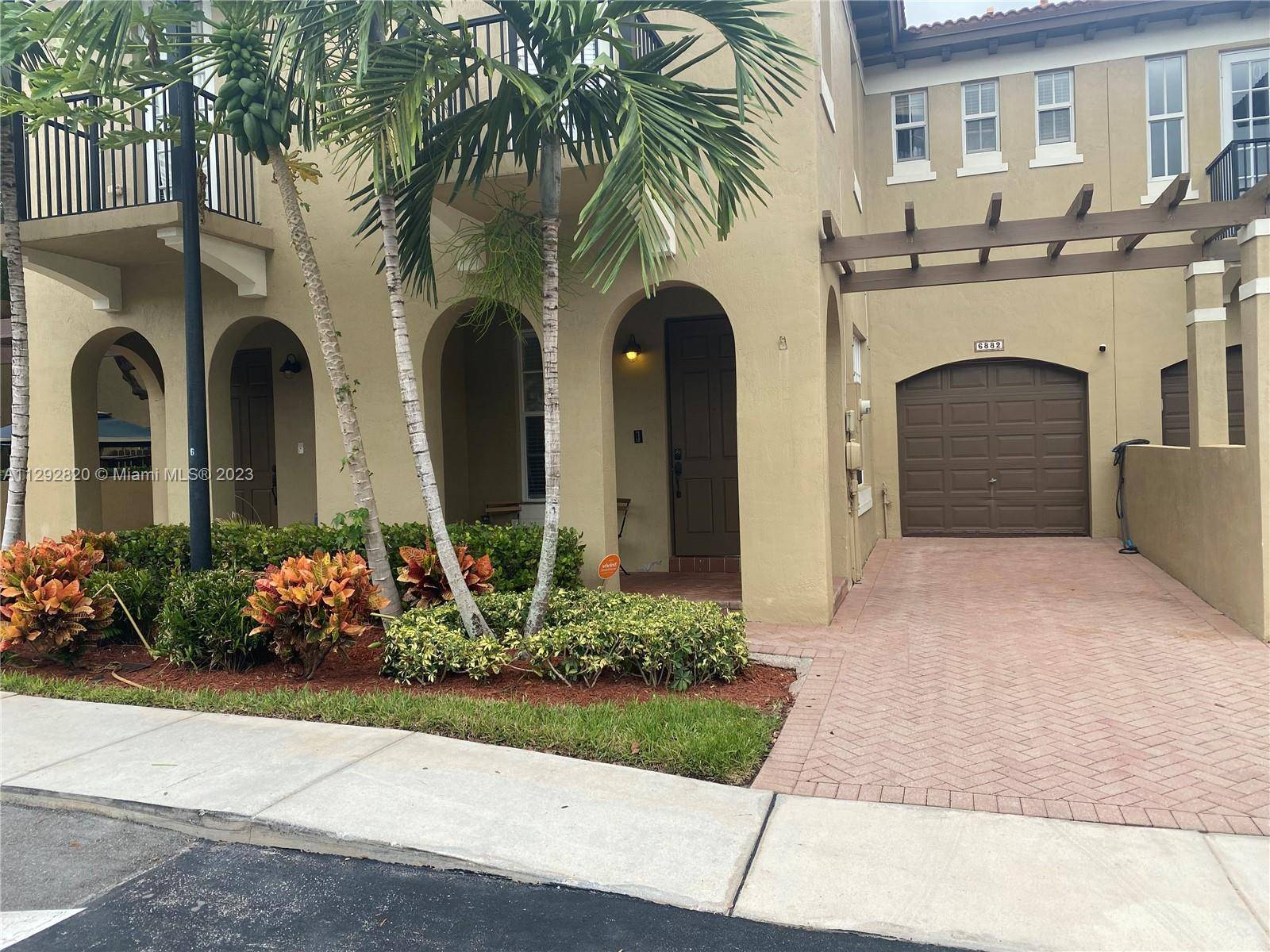 6882 Julia Gardens Dr #6882, Coconut Creek, FL 33073