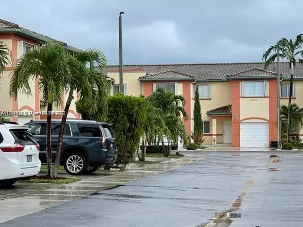 Miami, FL 33185,3871 SW 147th Ave #3