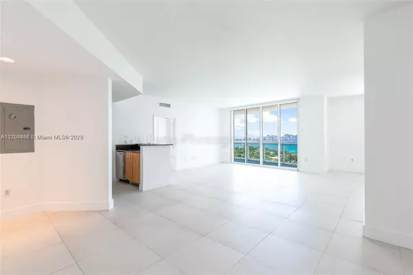 North Bay Village, FL 33141,7900 Harbor Island Dr #1509