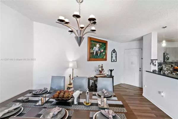 Hialeah, FL 33015,6296 NW 186th St #201