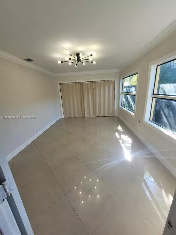 Fort Lauderdale, FL 33312,3105 SW 13th St