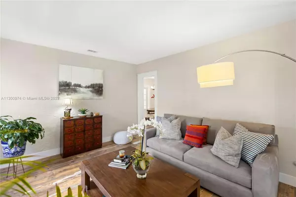 Coral Gables, FL 33134,307 Alesio Ave