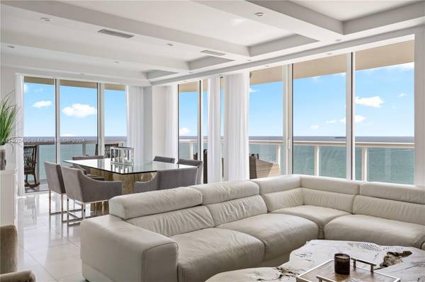 6365 Collins Ave #3803, Miami Beach, FL 33141