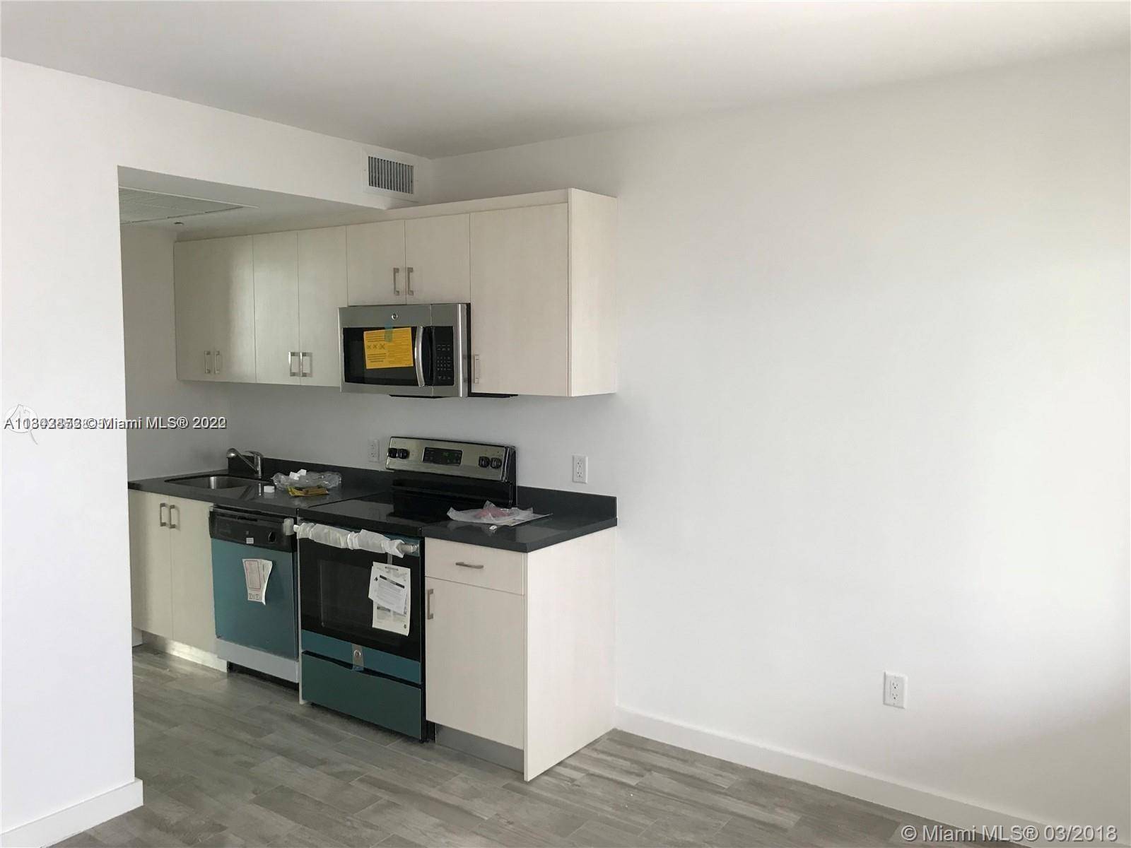 Miami Beach, FL 33139,1035 Euclid Ave #27