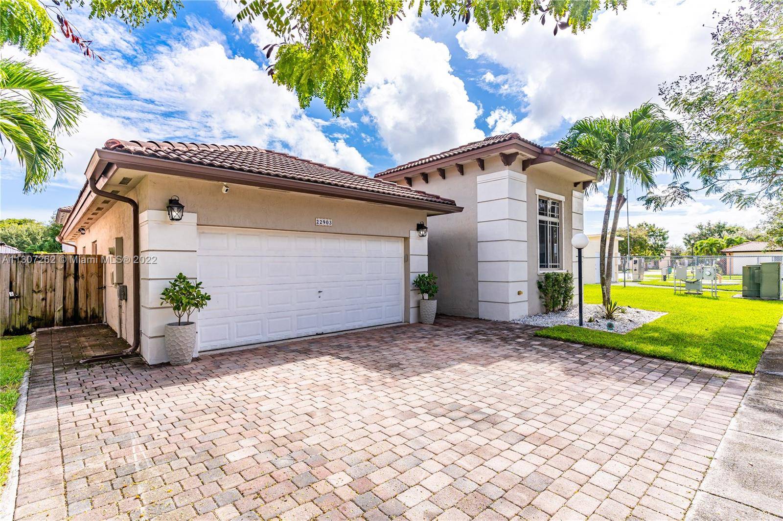 22903 SW 113th Path, Miami, FL 33170