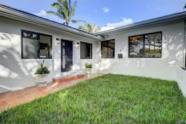 Coral Gables, FL 33134,911 Santiago St