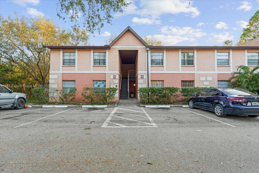 1511 NE Pinewood #2, Palm Bay, FL 32905