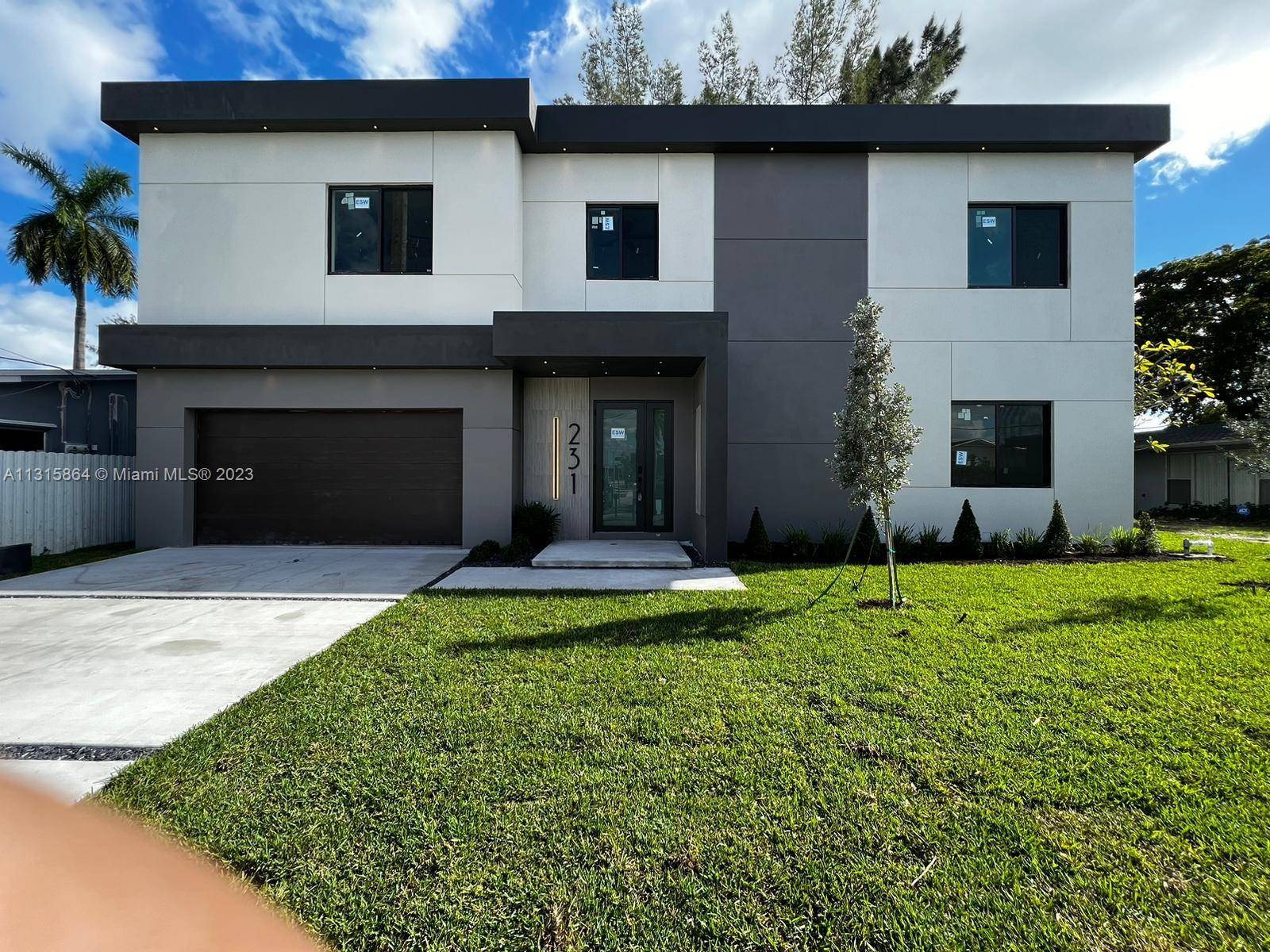 231 SW 10 Ter, Hallandale Beach, FL 33009