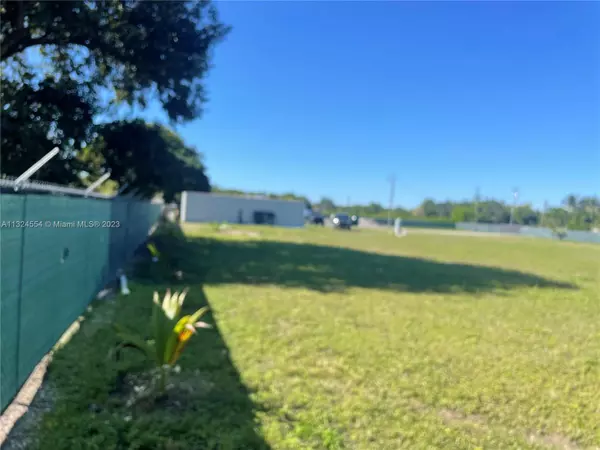 Homestead, FL 33187,18600 SW 197th Ave