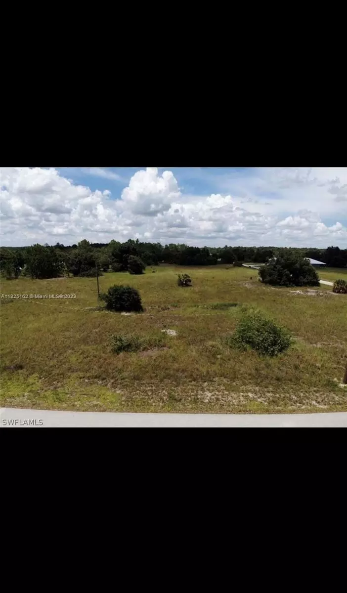 Lehigh Acres, FL 33972,2505 E 17th