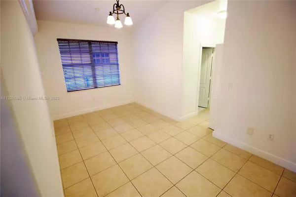 Miami, FL 33175,14241 SW 30th St