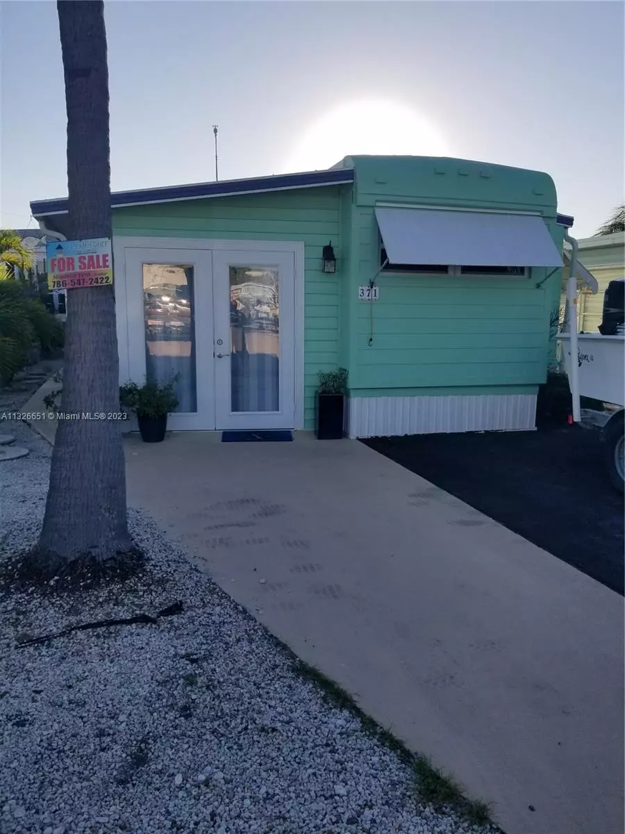 Other Fl Key, FL 33001,65821 # 371 Overseas Hwy