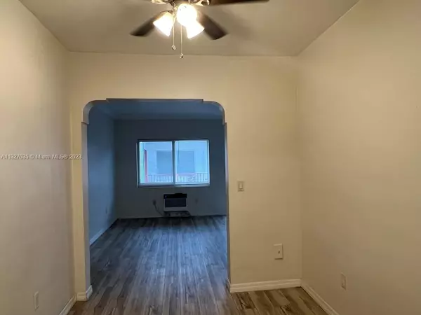 Miami Beach, FL 33139,1135 Euclid Ave #202 (9)