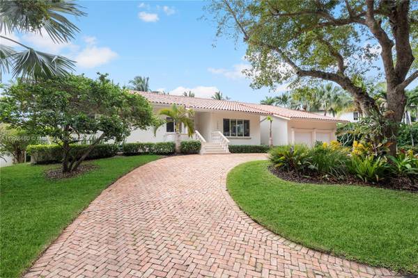 1540 Tagus Ave, Coral Gables, FL 33156