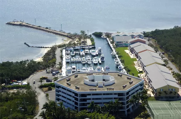 Key Largo, FL 33037,1530 Ocean Bay Dr #202