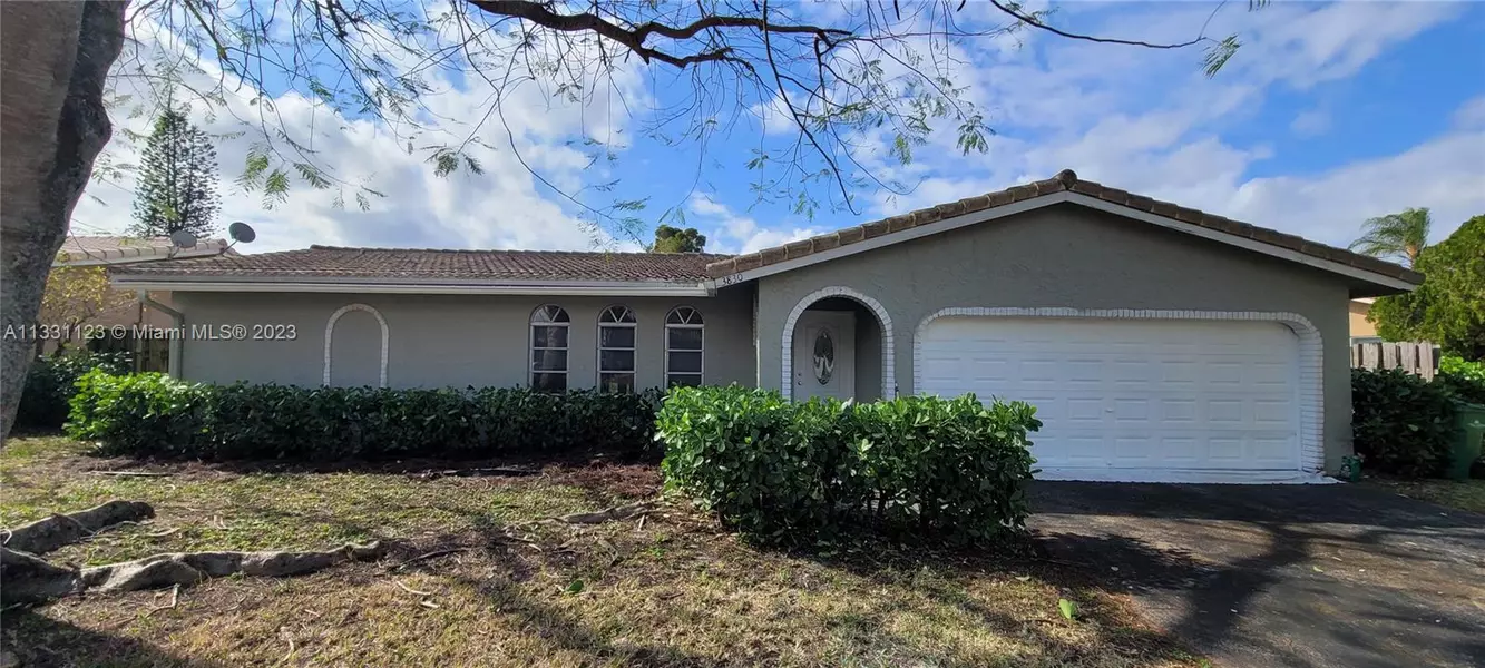 3830 NW 81st Ter, Coral Springs, FL 33065