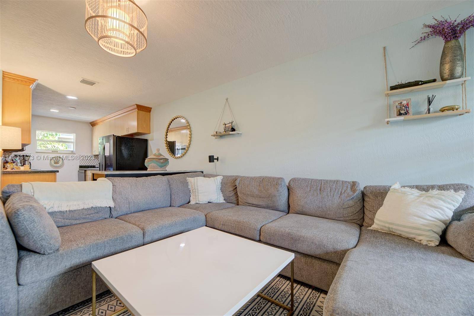 Fort Lauderdale, FL 33304,1342 Holly Heights Dr #11