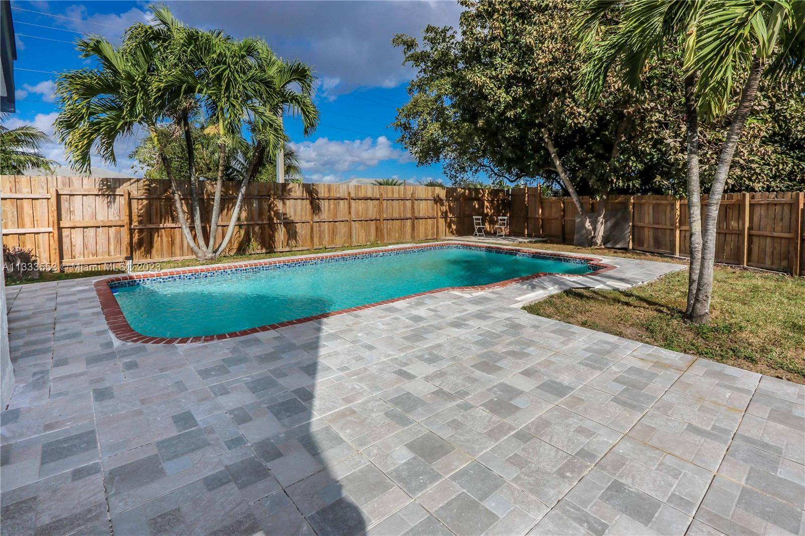 Miami, FL 33177,20601 SW 120th Ct