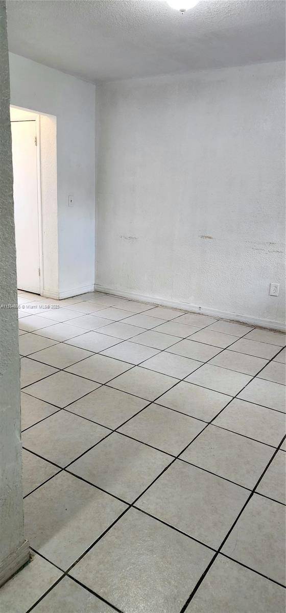 6511 NW 12th Ave #18, Miami, FL 33150