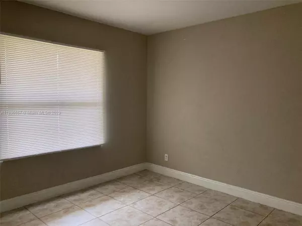 Lake Worth, FL 33463,5757 E Ellis Hollow Rd E