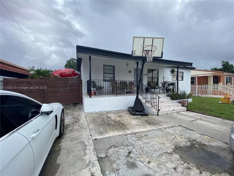 175 E 57th St, Hialeah, FL 33013