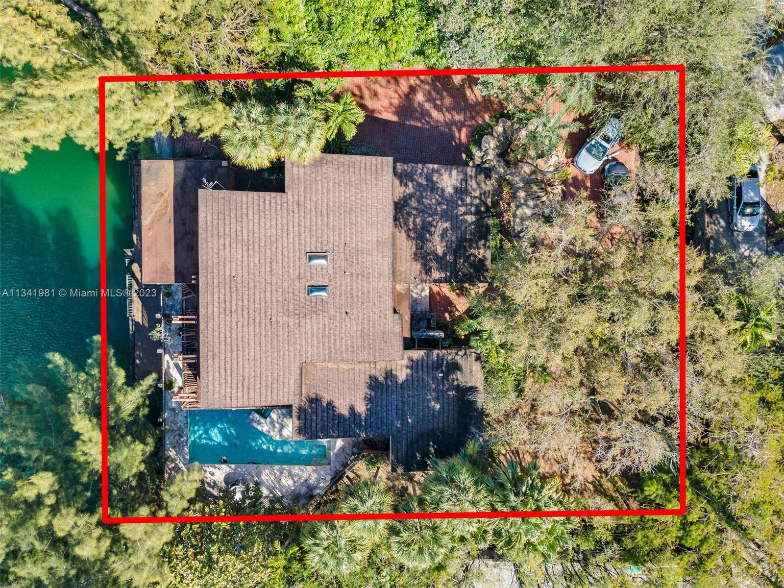 Miami, FL 33155,7261 Miller Dr