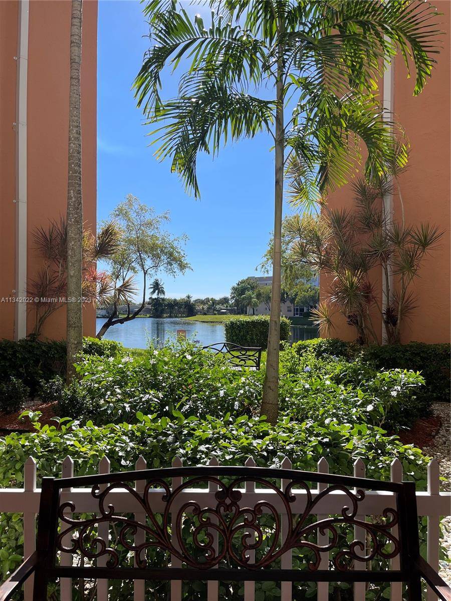 Sunrise, FL 33322,10208 NW 24th Pl #206