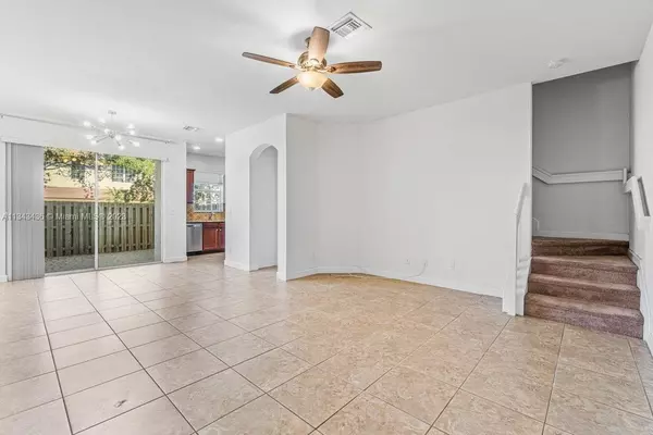 West Palm Beach, FL 33417,5127 Ellery Ter