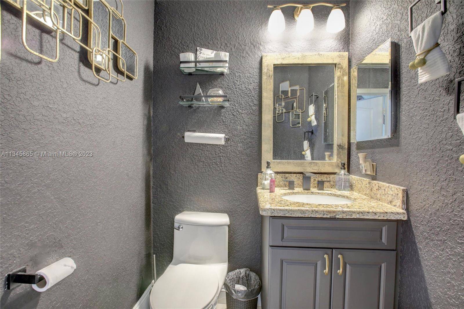 Coral Springs, FL 33067,4973 Riverside Dr #806