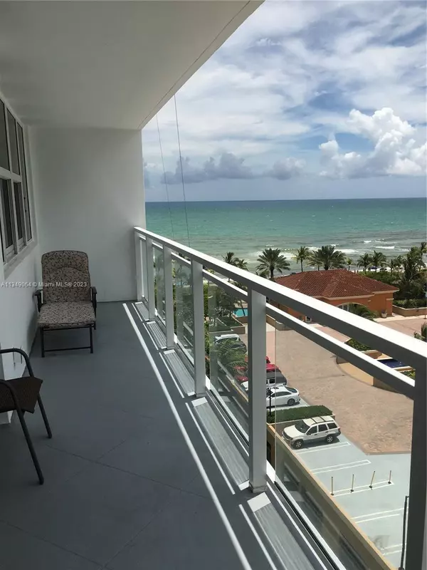 Hallandale Beach, FL 33009,2030 S Ocean Dr #710