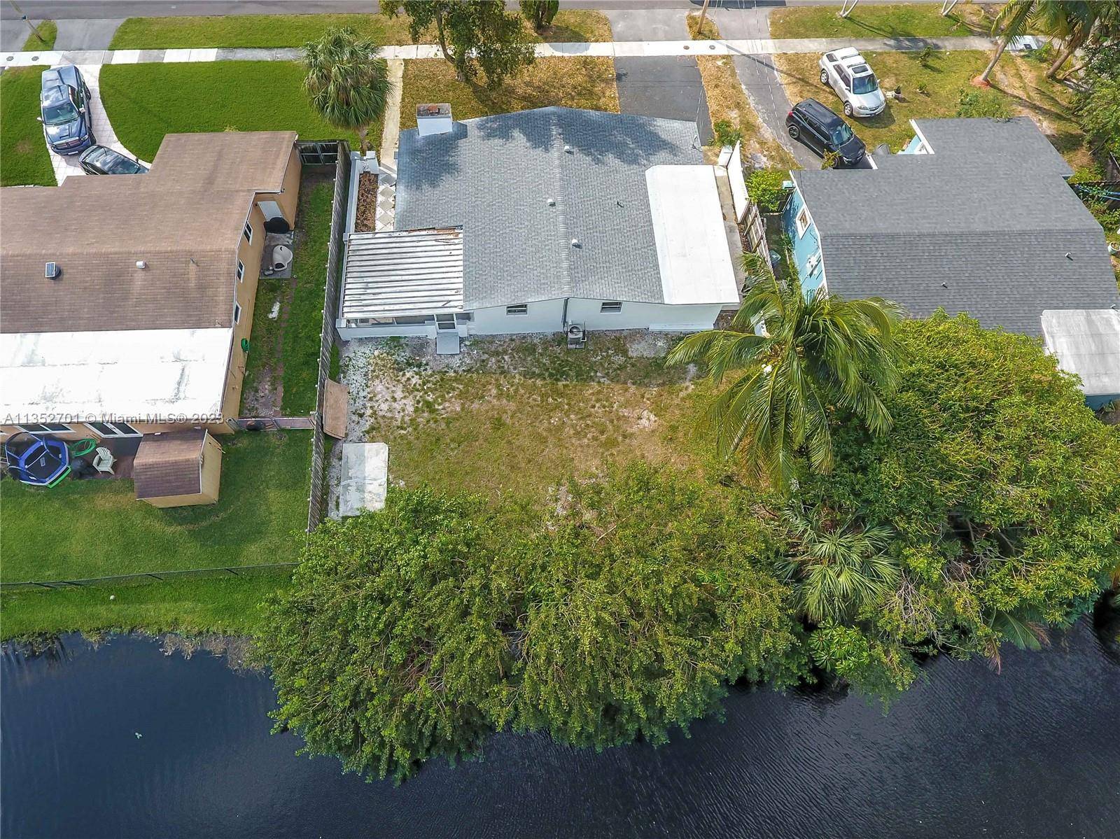 Lauderdale Lakes, FL 33319,4421 NW 34th Ct