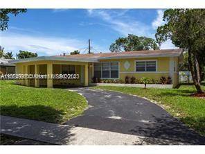 310 SW 31st Ave, Fort Lauderdale, FL 33312