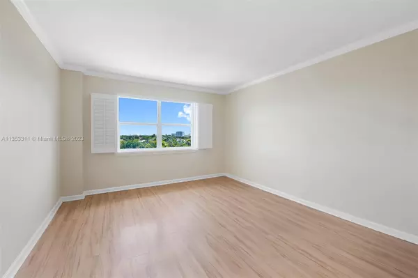 Fort Lauderdale, FL 33305,1881 Middle River Dr #705